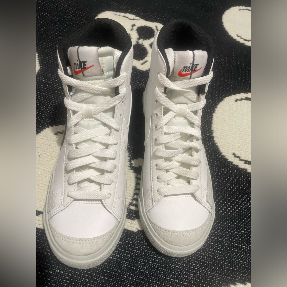 Nike Blazer Mid 77 - Picture 3 of 10